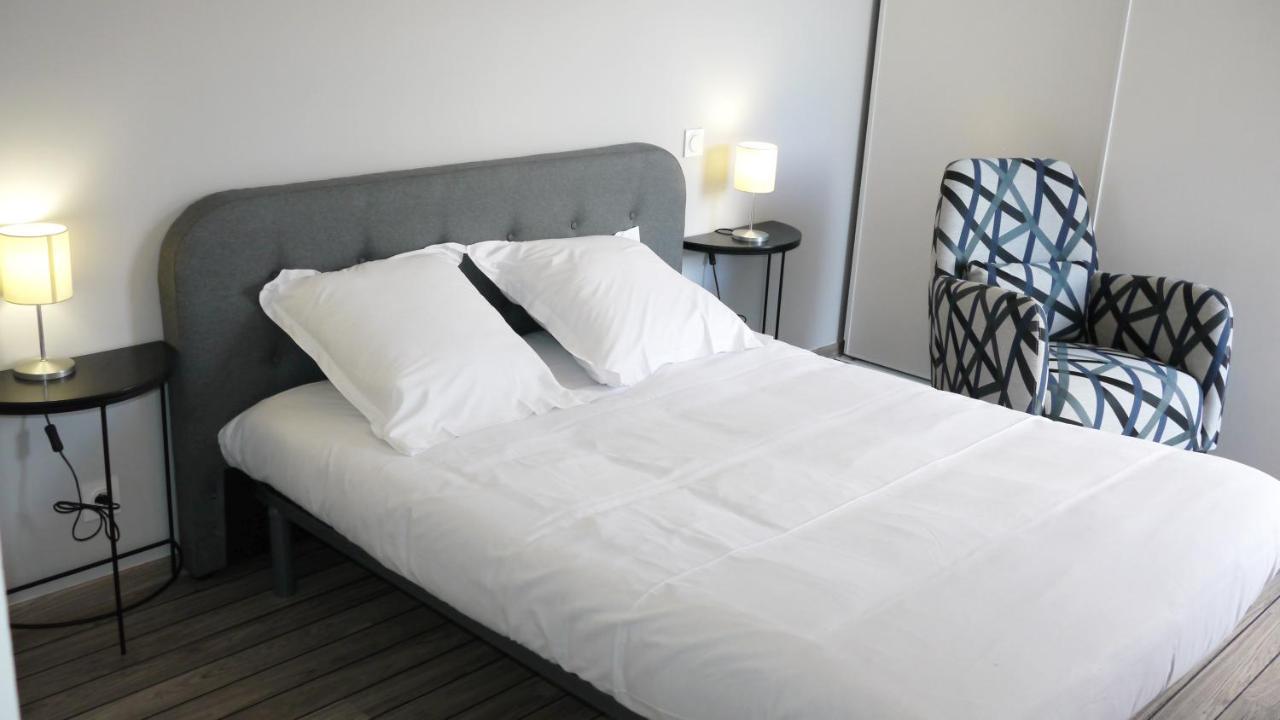 Hotel Le Square Saint-Pierre-d'Oleron Εξωτερικό φωτογραφία