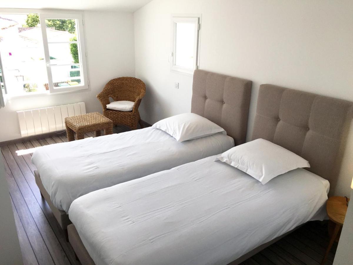Hotel Le Square Saint-Pierre-d'Oleron Εξωτερικό φωτογραφία