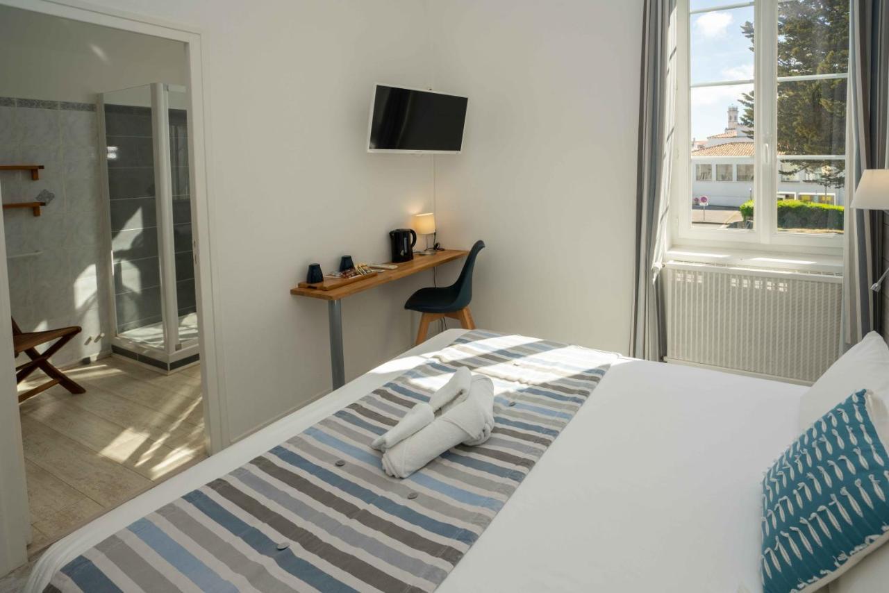 Hotel Le Square Saint-Pierre-d'Oleron Εξωτερικό φωτογραφία