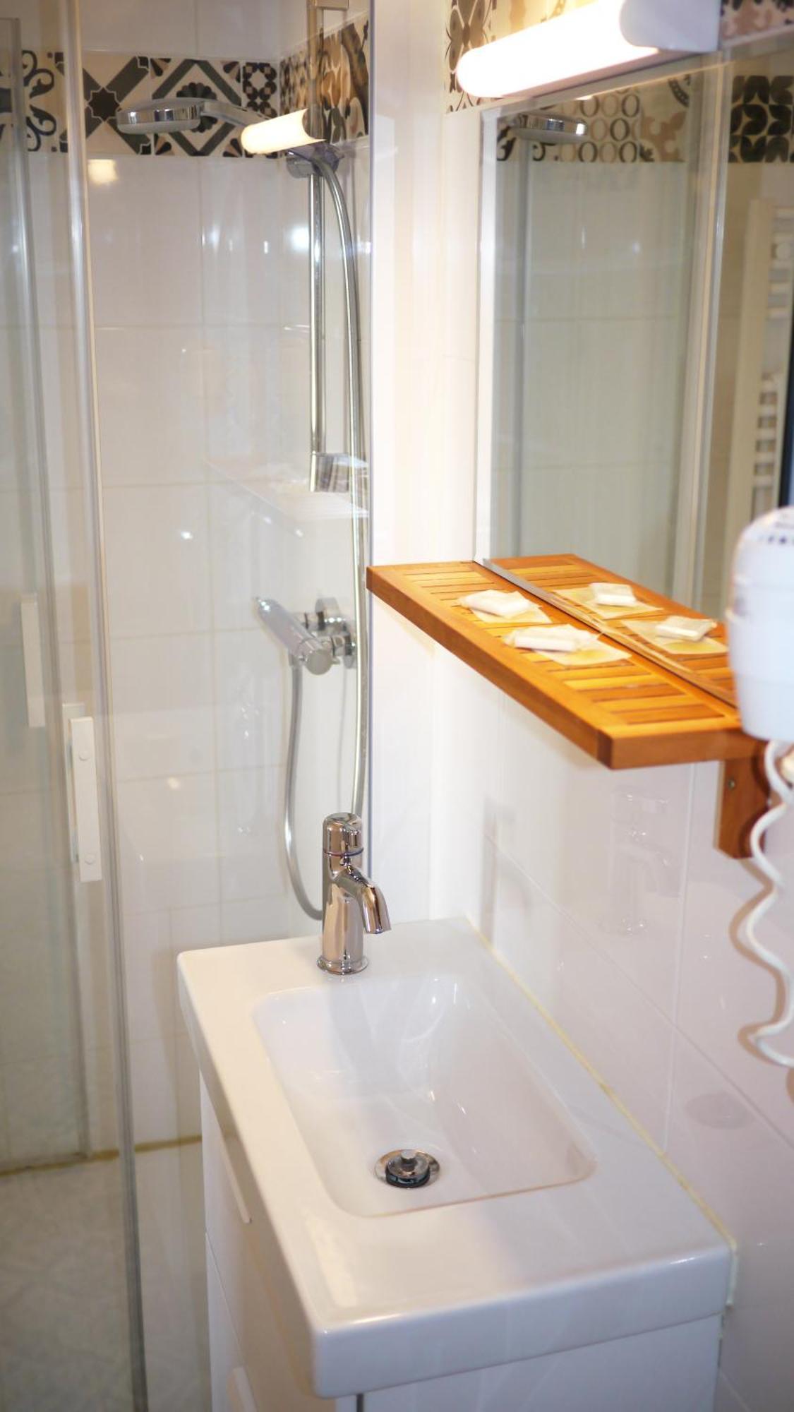 Hotel Le Square Saint-Pierre-d'Oleron Εξωτερικό φωτογραφία